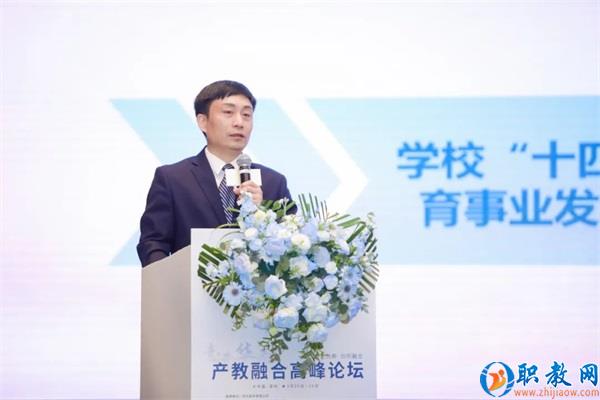 图片 11 图片 11