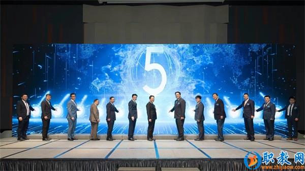 图片 7 图片 7